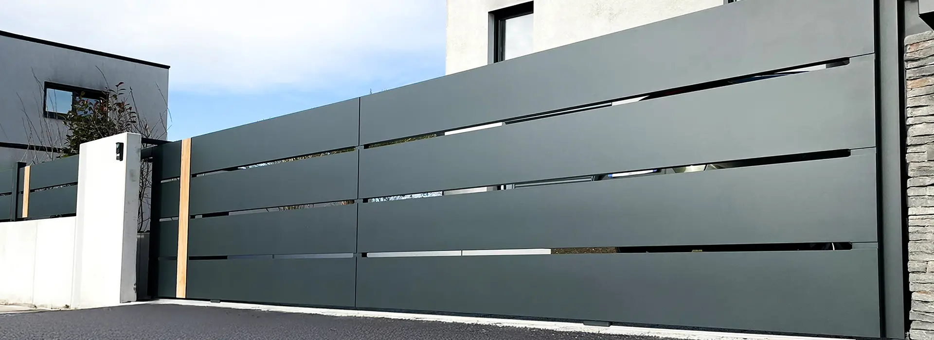 Portail aluminium Bredok Pro